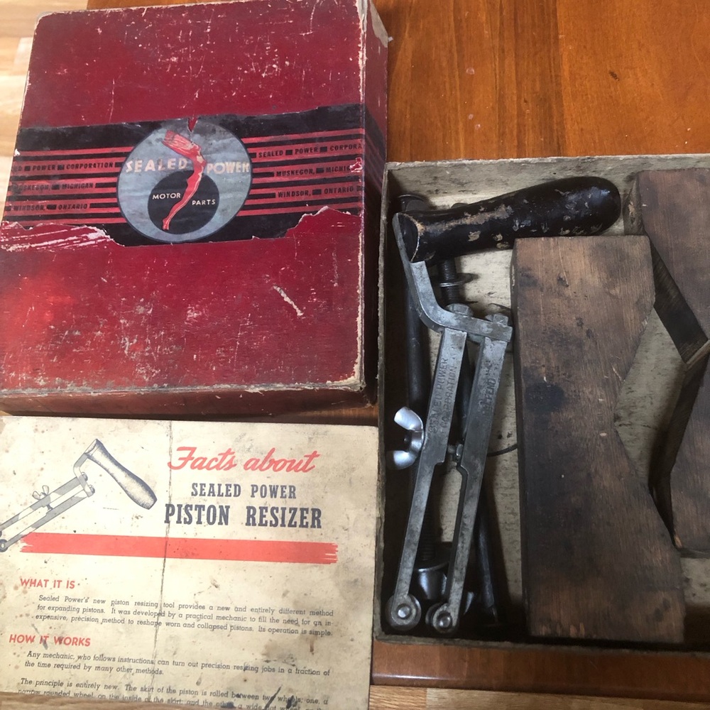 Vintage Sealed Power Piston Resizer - Red/Beige Box